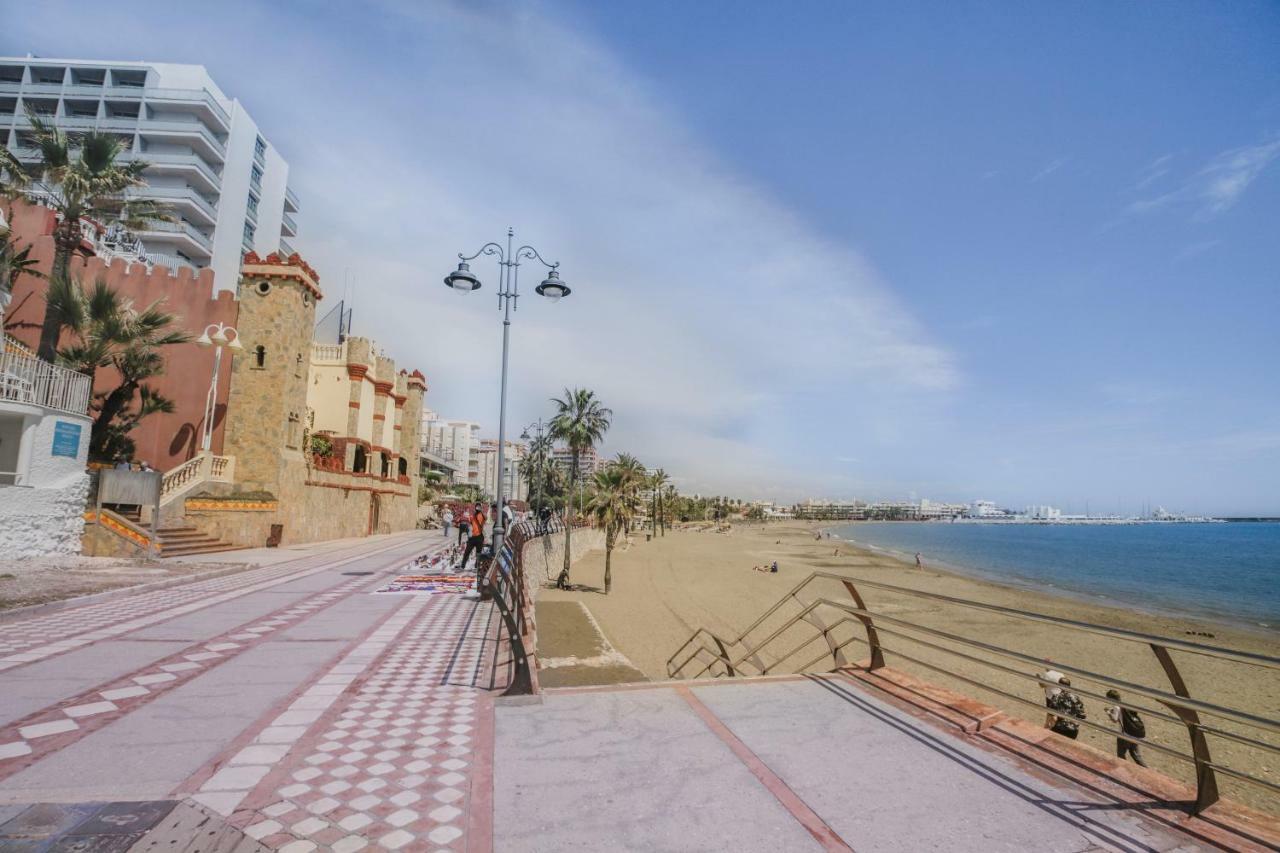 Fantanstico Apartamento Sobre El Mar Benalmadena Exterior photo